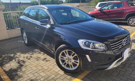 VOLVO XC60 2.0 T5 DYNAMIC FWD TURBO GASOLINA 4P AUTOMÁTICO